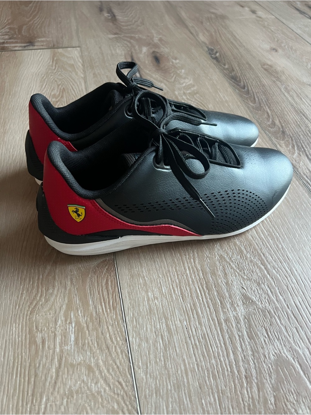 PUMA + Ferrari Black and Red Men's Lace Sneakers | Racing Shoes NWOB